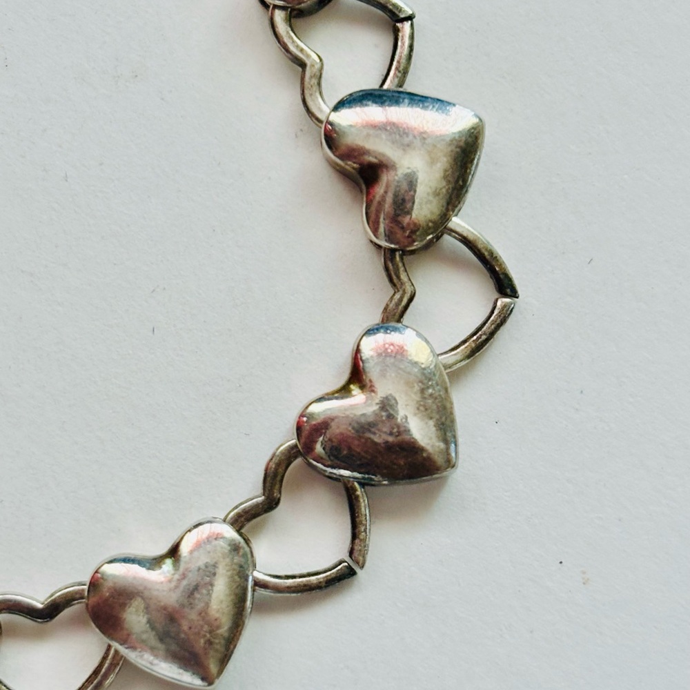 Vintage Silver like Heart Link Bracelet - Women Jewelry